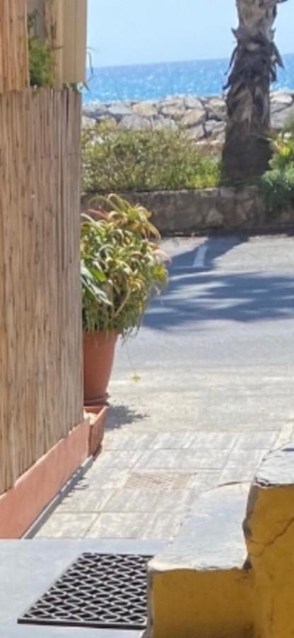 Frantoio Apartman Riva Ligure Kültér fotó